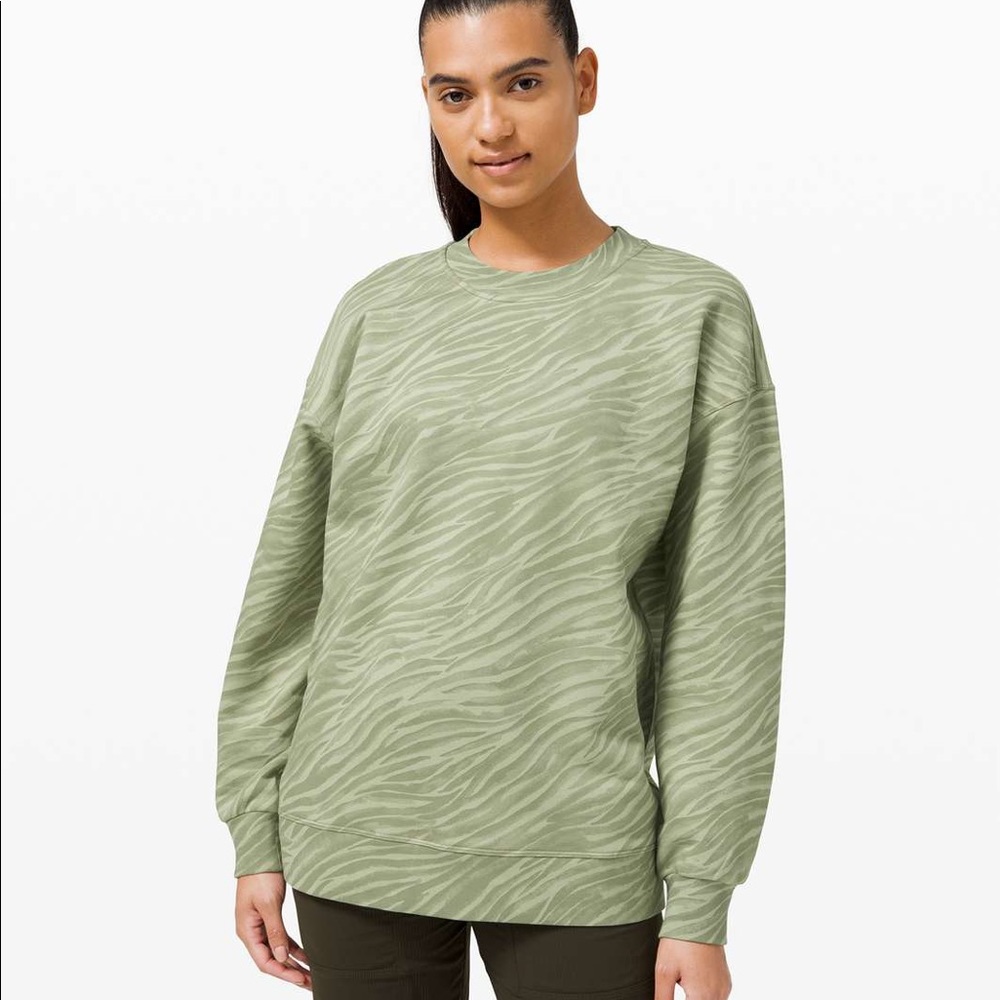 NWT Lululemon Perfectly Oversized Crew